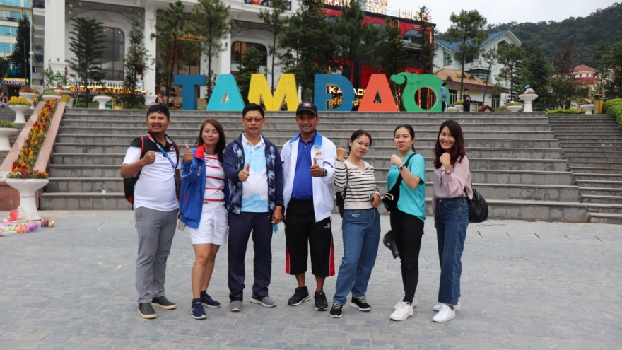 SEA Games 31 athletes eager to explore VN tourist destinations